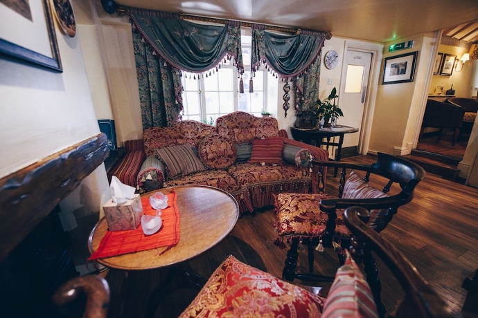 Imagen del bar/restaurante del Hotel The Fox Country Inn. Foto 3