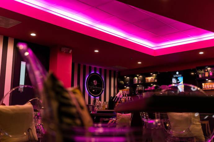 Imagen del bar/restaurante del Hotel The Fox, Ponce. Foto 2