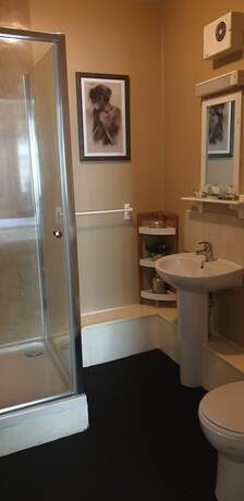 Imagen de la habitación del Hotel The Fox and Hounds. Foto 10