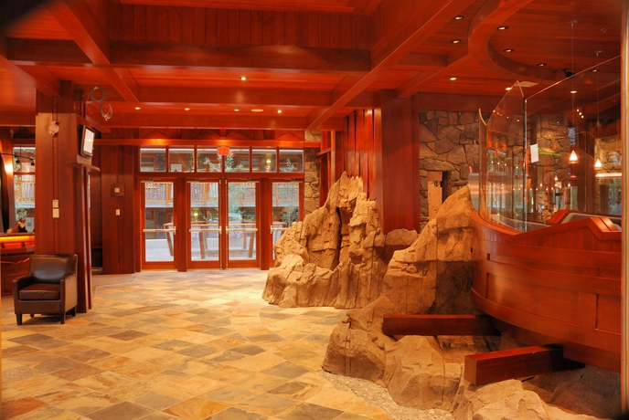 Imagen de los interiores del Hotel The Fox and Suites. Foto 13