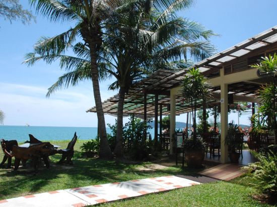 Imagen del bar/restaurante del Hotel The Frangipani Langkawi Resort and Spa. Foto 3