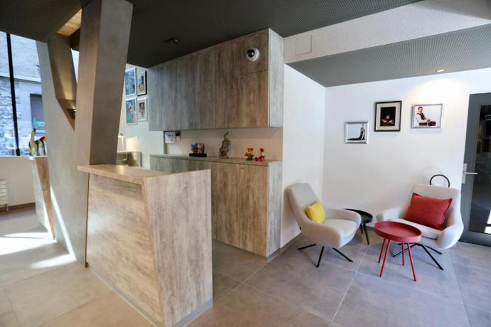 Imagen de los interiores del Hotel The Freddie Mercury. Foto 9