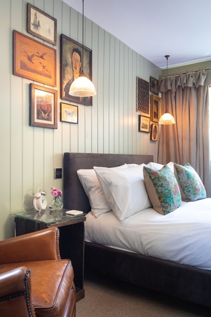 Imagen de la habitación del Hotel The Frogmill. Foto 12