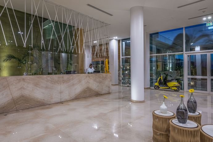 Imagen de los interiores del Hotel The G. Foto 20
