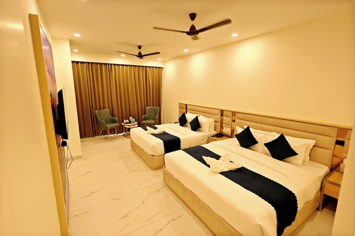 Imagen de la habitación del Hotel The GM Luxe Near Shree Khatu Shyam Ji Mandir. Foto 10