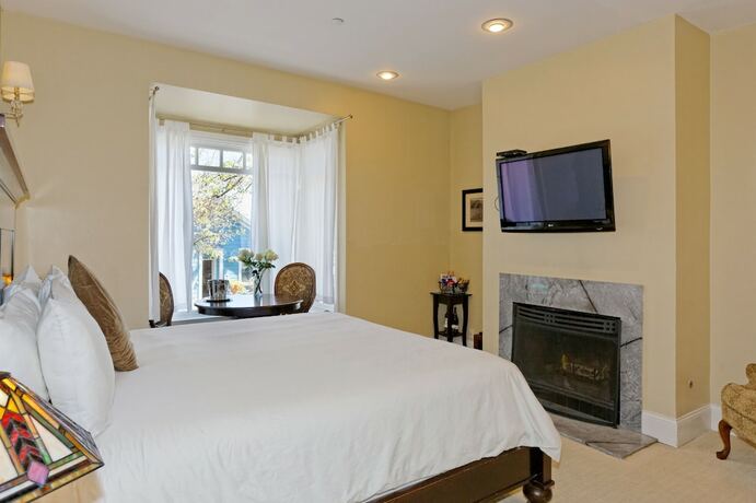 Imagen de la habitación del Hotel The Gables Inn - Sausalito. Foto 13