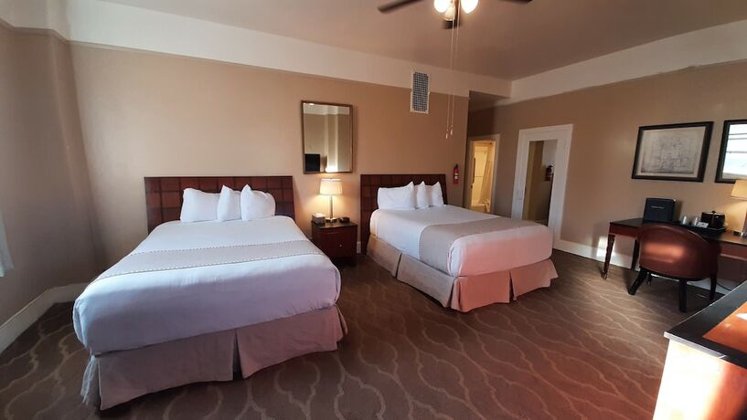 Imagen de la habitación del Hotel The Gadsden. Foto 11