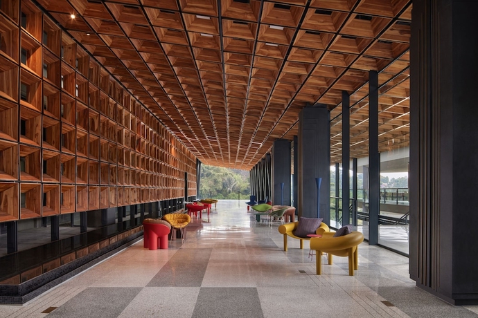 Imagen de los interiores del Hotel The Gaia Bandung. Foto 11