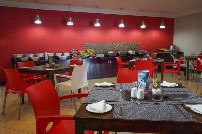 Imagen del bar/restaurante del Hotel The Gallagher, Midrand. Foto 2