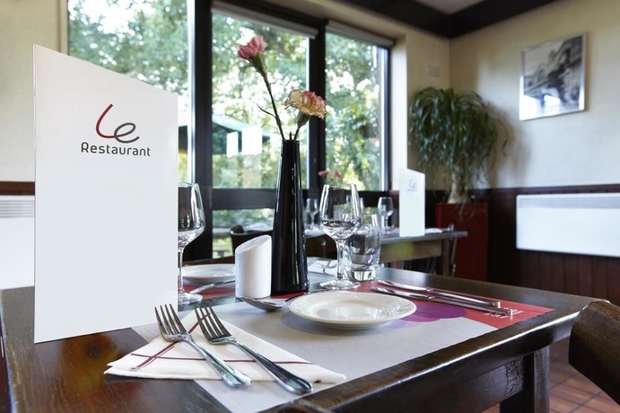 Imagen del bar/restaurante del Hotel The Galleon, Part of AG Collection. Foto 9