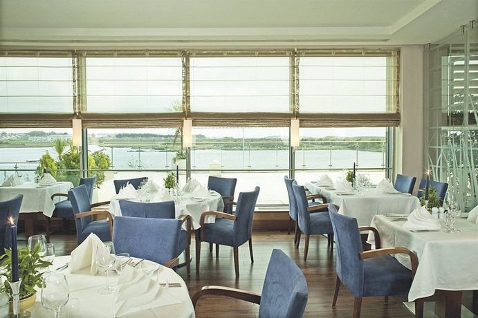 Imagen del bar/restaurante del Hotel The Galmont. Foto 2