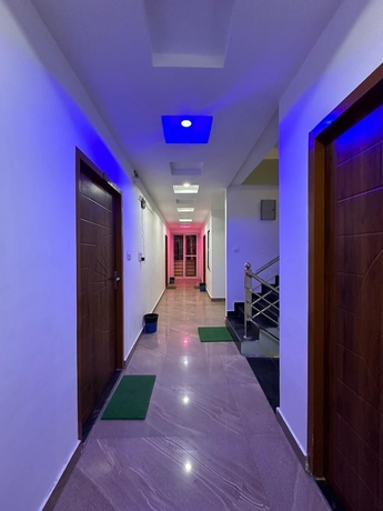 Imagen de los interiores del Hotel The Ganga Residency. Foto 10