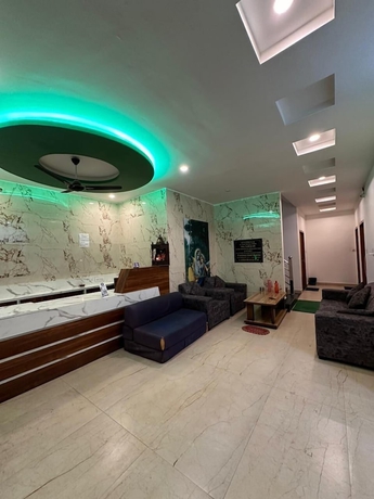 Imagen de los interiores del Hotel The Ganga Residency. Foto 14
