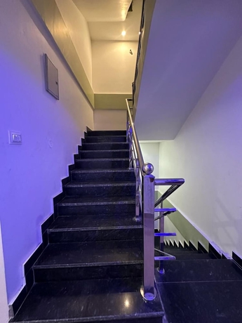 Imagen de los interiores del Hotel The Ganga Residency. Foto 16