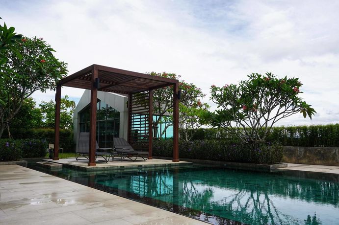 Imagen de la piscina del Hotel The Garden 304. Foto 17