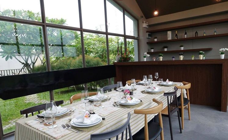 Imagen de la piscina del Hotel The Garden 304. Foto 18