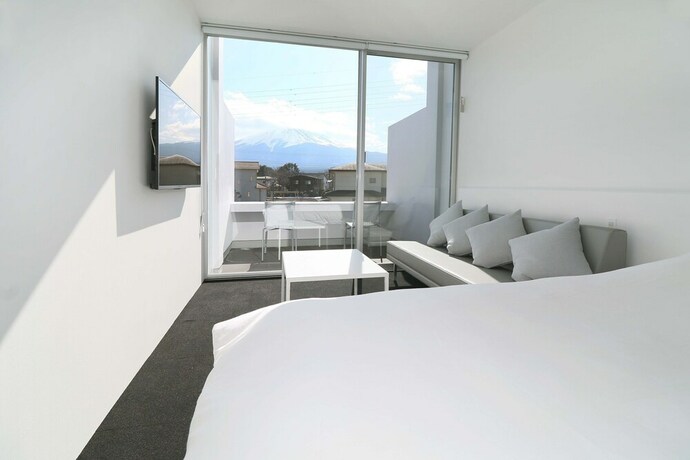 Imagen de la habitación del Hotel The Garden. Foto 31