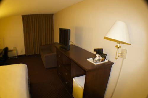 Imagen de la habitación del Hotel The Garden Inn, Elkhart. Foto 5