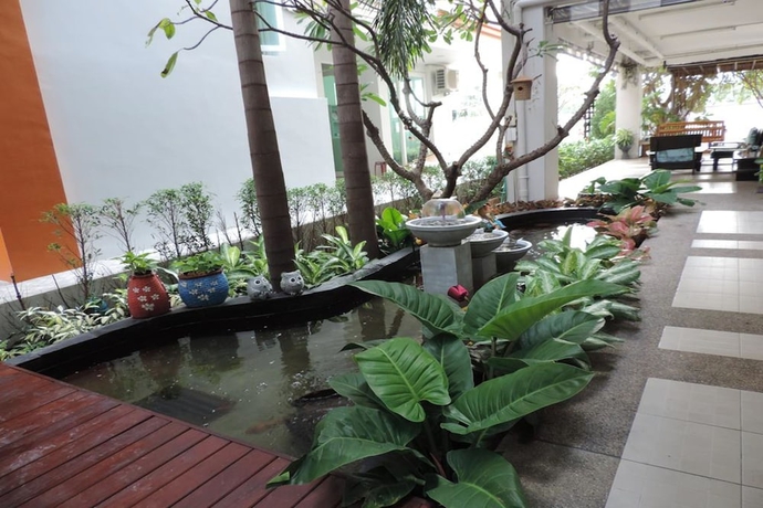 Imagen general del Hotel The Garden Living. Foto 3