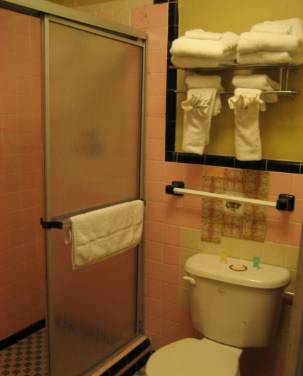 Imagen de la habitación del Hotel The Garden Villas. Foto 16