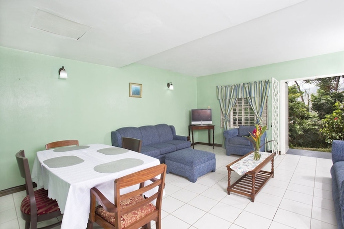 Imagen de los interiores del Hotel The Gardens. Foto 18