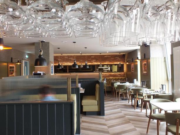 Imagen del bar/restaurante del Hotel The Garrison. Foto 2