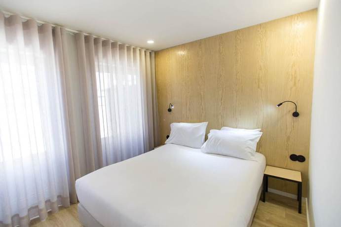 Imagen de la habitación del Hotel The Gate, Oporto. Foto 13