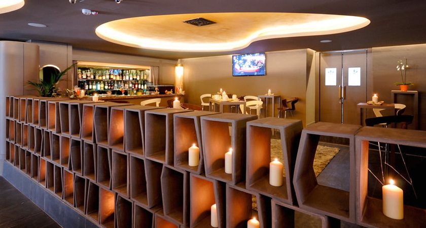 Imagen del bar/restaurante del Hotel The Gate, Sesto Fiorentino. Foto 7