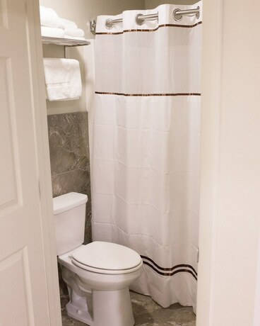 Imagen general del Hotel The Gator Den Motel. Foto 5