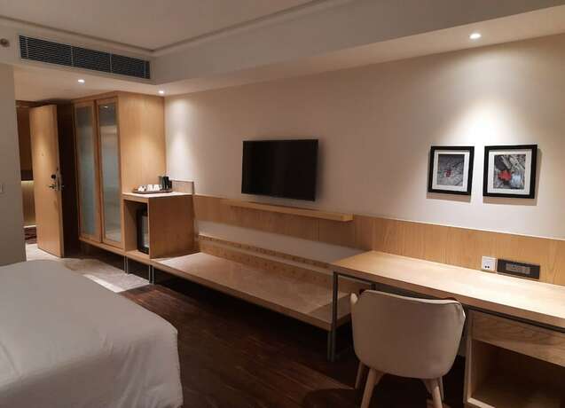 Imagen general del Hotel The Gaurs Sarovar Premiere. Foto 11