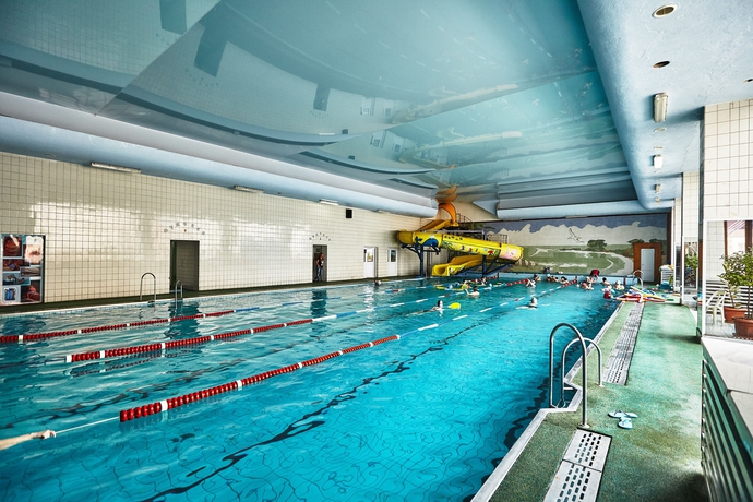 Imagen de la piscina del Hotel The Gavan. Foto 16