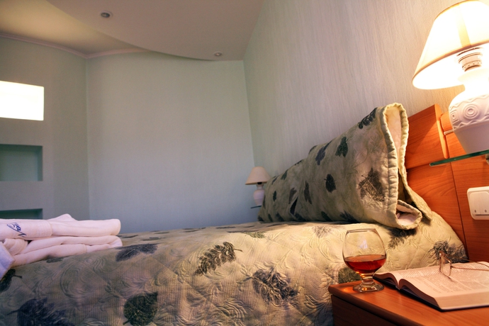 Imagen de la habitación del Hotel The Gavan. Foto 10