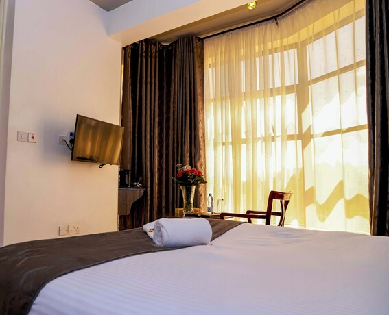 Imagen general del Hotel The Gem. Foto 10