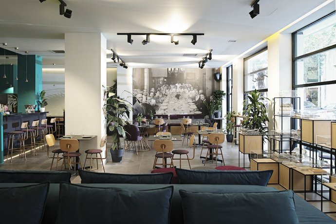 Imagen del bar/restaurante del Hotel The Gem Society. Foto 2
