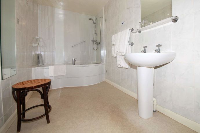 Imagen del bar/restaurante del Hotel The George At Easingwold. Foto 7