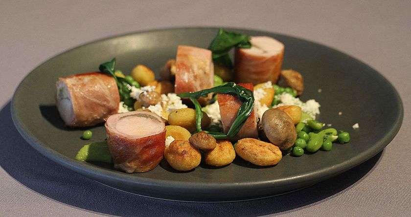 Imagen del bar/restaurante del Hotel The George At Easingwold. Foto 8