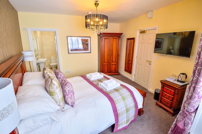 Imagen de la habitación del Hotel The George, Axminster. Foto 2