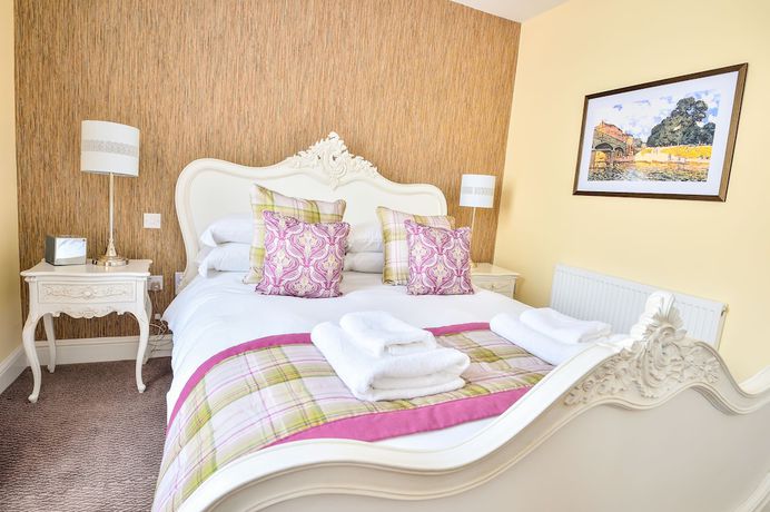Imagen de la habitación del Hotel The George, Axminster. Foto 4