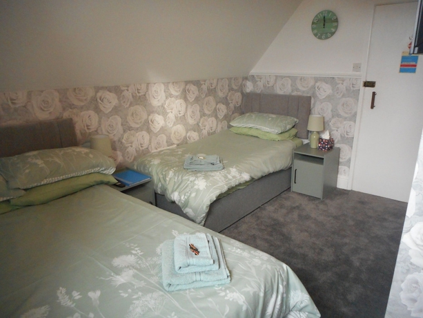 Imagen de la habitación del Hotel The George BandB. Foto 7