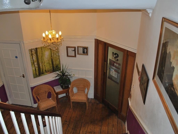 Imagen de los interiores del Hotel The George, Battle. Foto 19