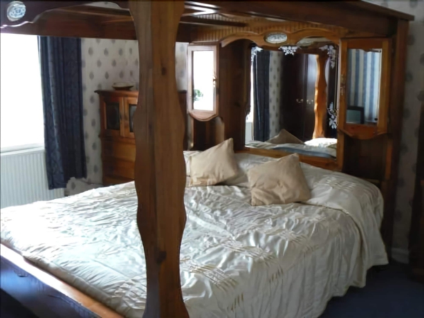 Imagen de la habitación del Hotel The George, Battle. Foto 5