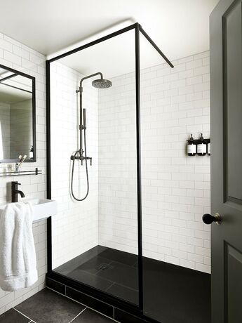 Imagen de la habitación del Hotel The George, Cheltenham. Foto 17