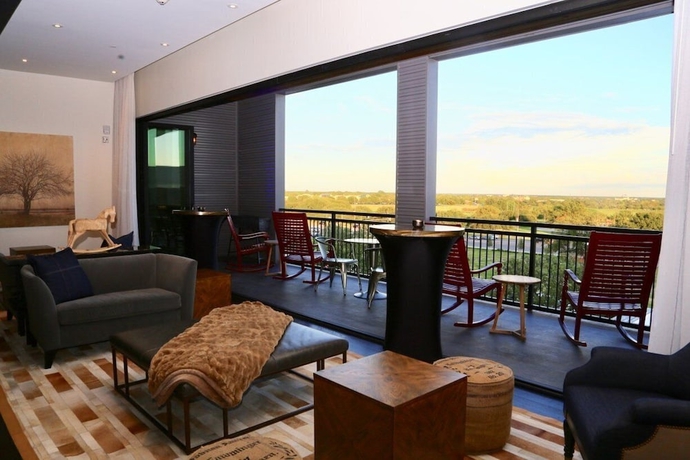 Imagen de la habitación del Hotel The George, College Station. Foto 6