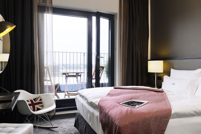 Imagen de la habitación del Hotel The George, Hamburgo. Foto 11