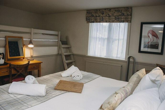Imagen de la habitación del Hotel The George Inn, Longbridge Deverill. Foto 18