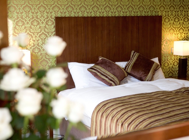 Imagen de la habitación del Hotel The George Limerick. Foto 7