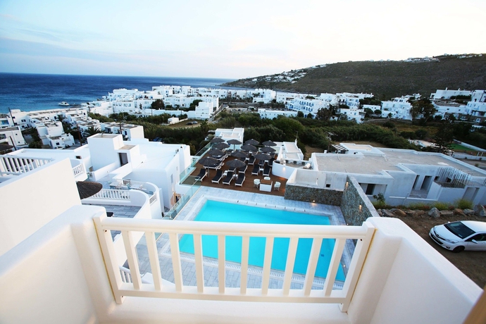 Imagen de la habitación del Hotel The George, Plati Gialos. Foto 10