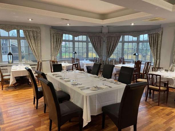 Imagen del bar/restaurante del Hotel The George, Sure Collection by Best Western. Foto 9