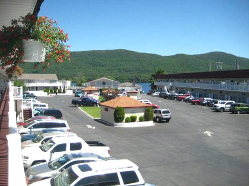 Imagen de la habitación del Hotel The Georgian Lakeside Resort. Foto 5