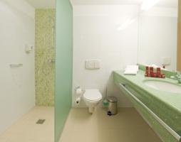 Imagen de la habitación del Hotel The Gerald´s. Foto 6